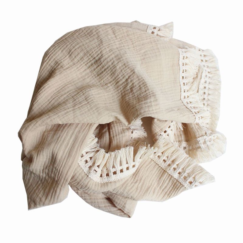 Chăn Quấn Em Bé Phối Tua Rua Phong Cách Muslin