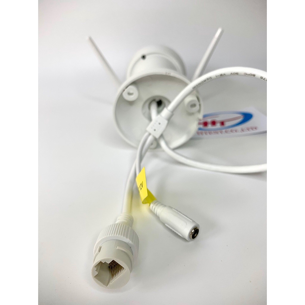 Camera IP Wifi Ngoài Trời Ezviz CS-C3TN OutPro 3mp, Có Màu Ban Đêm (2.8mm)