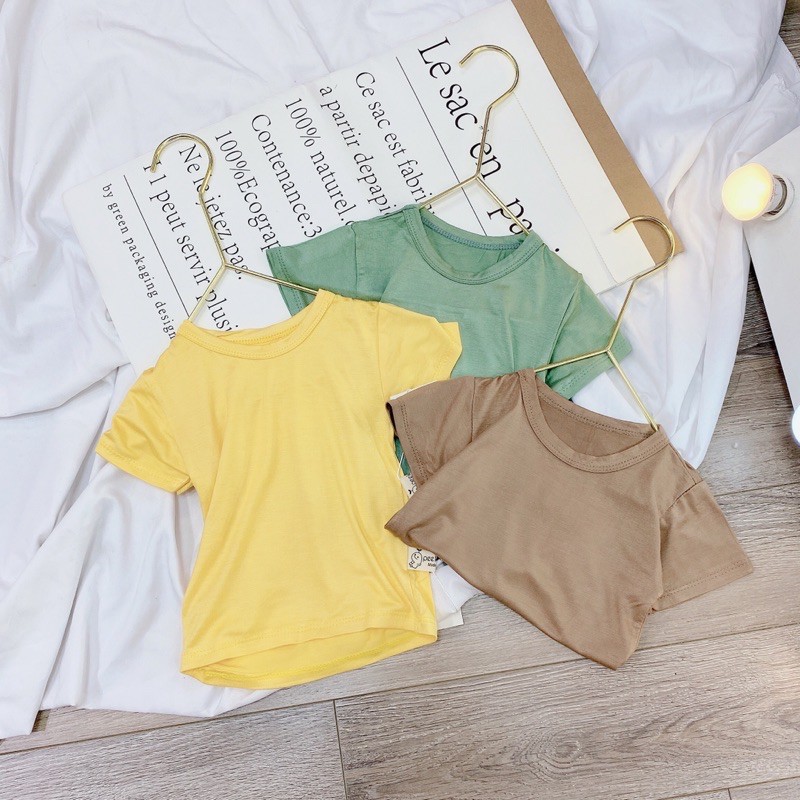 Áo Cộc Tay Thun Lạnh Cho Bé 6 - 16kg Nằm Điều Hoà Mát Cổ Tròn 9 Màu