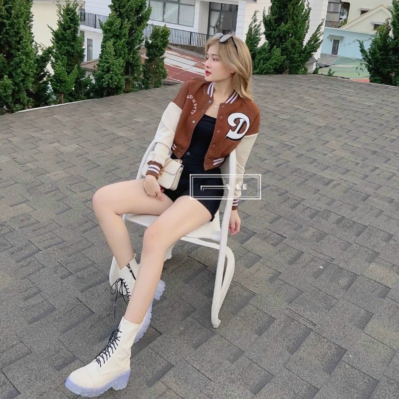 Áo khoác bomber nỉ ngoại thêu Chữ D xịn sò