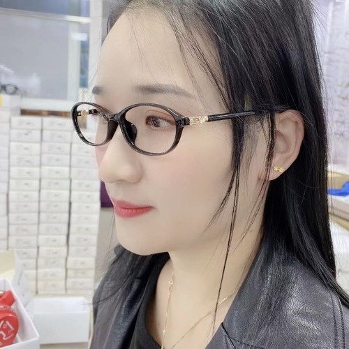 Kính lão thị nạm kim cương kính đọc sách chống ánh sáng xanh thời trang phụ nữ cao tuổi trung niên siêu nhẹ