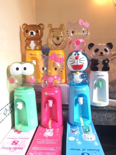BÌNH ĐỰNG NƯỚC CÁC HÌNH KITTI. ĐÔREMON... đáng iu | BigBuy360 - bigbuy360.vn