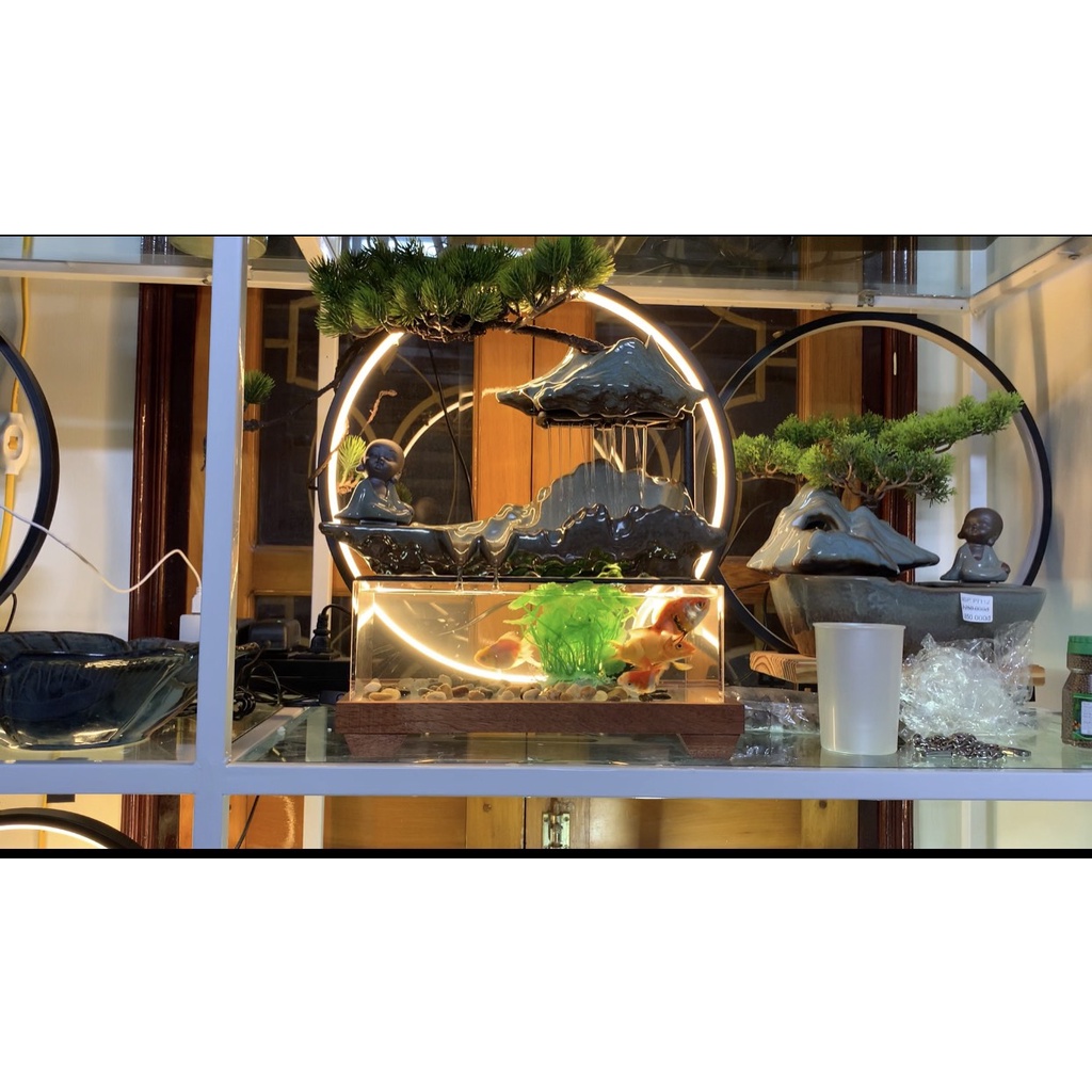 thác nước phong thủy kết hợp bể cả. bể cá tiểu cảnh phong thủy cao cấp