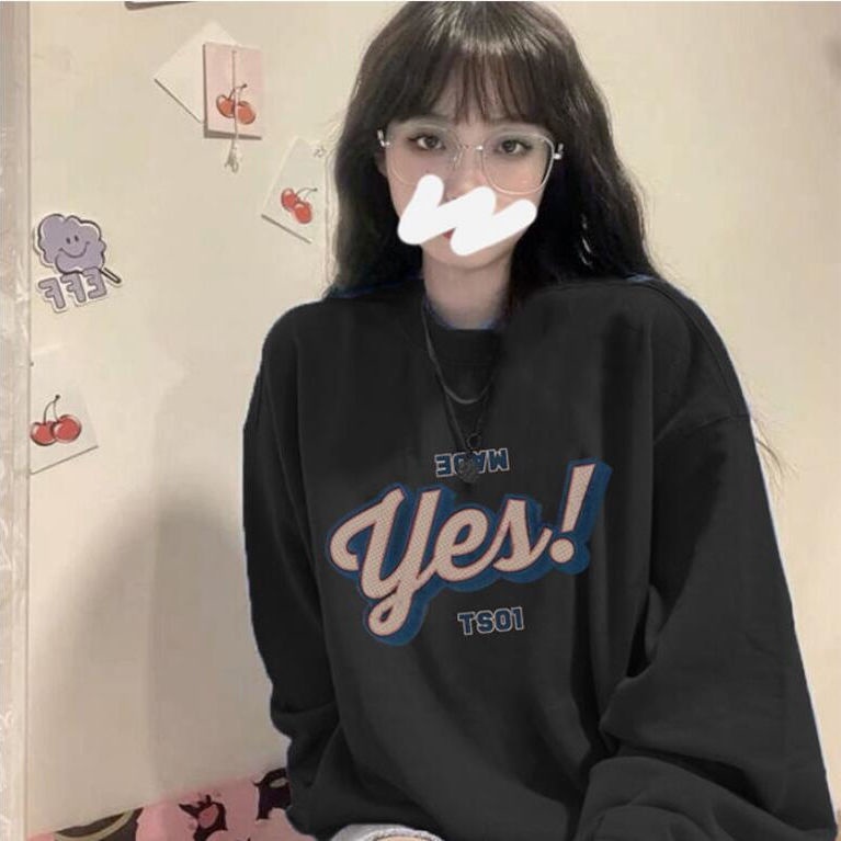 Áo cổ tròn dáng rộng màu xám phong cách retro