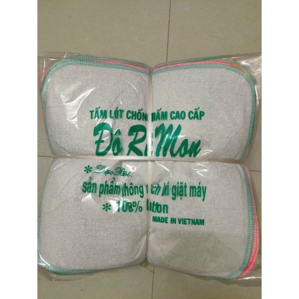 Tấm lót chống thấm doremon