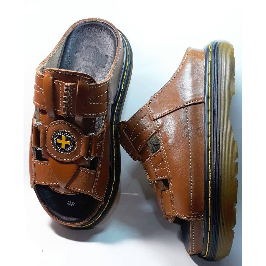 Dép Nam quai ngang Doctor Dr.Martens da bò cao cấp hàng VNSX -Đế Lót Da Bò- Mã D1