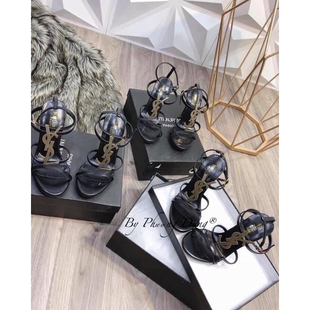 Sandal cao gót quai mảnh chữ vàng hàng qccc fullbox