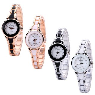 ☆ Đồng hồ quartz chạy kim đính đá với dây đeo giả da
