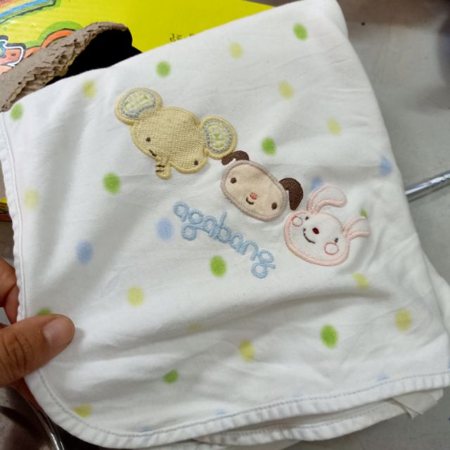 Mom trần hà