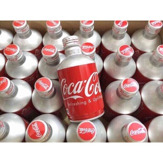 Coca Nhật 300ml nắp vặn (nội địa Nhật)