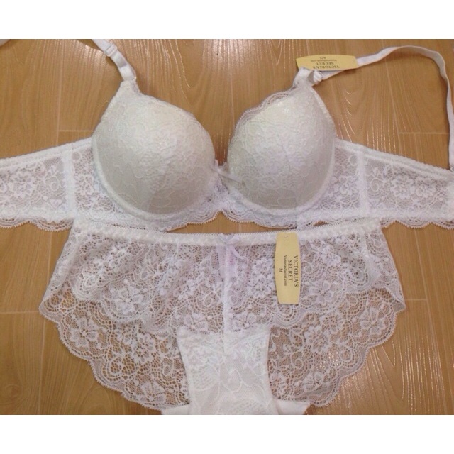 Set Áo quần Victoria siêu nâng