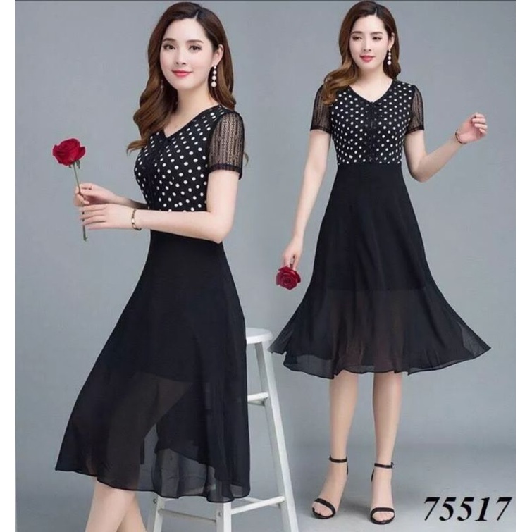 Đầm xoè midi voan chấm bi phối ren sang trọng