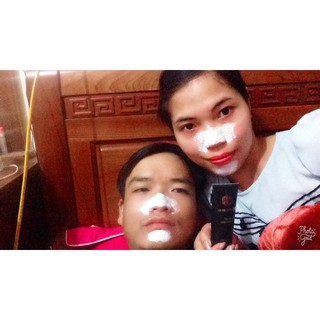 Lột mụn đầu đen