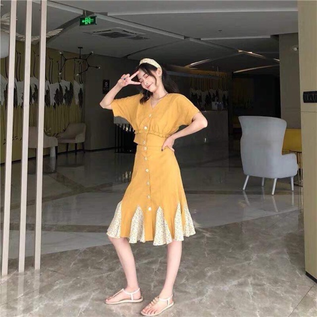 Set áo váy màu vàng