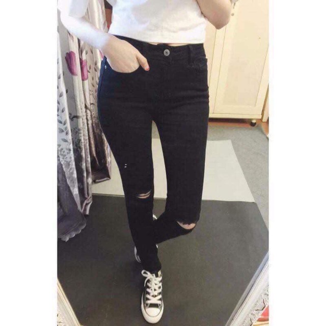 Quần Jeans Rách Gối