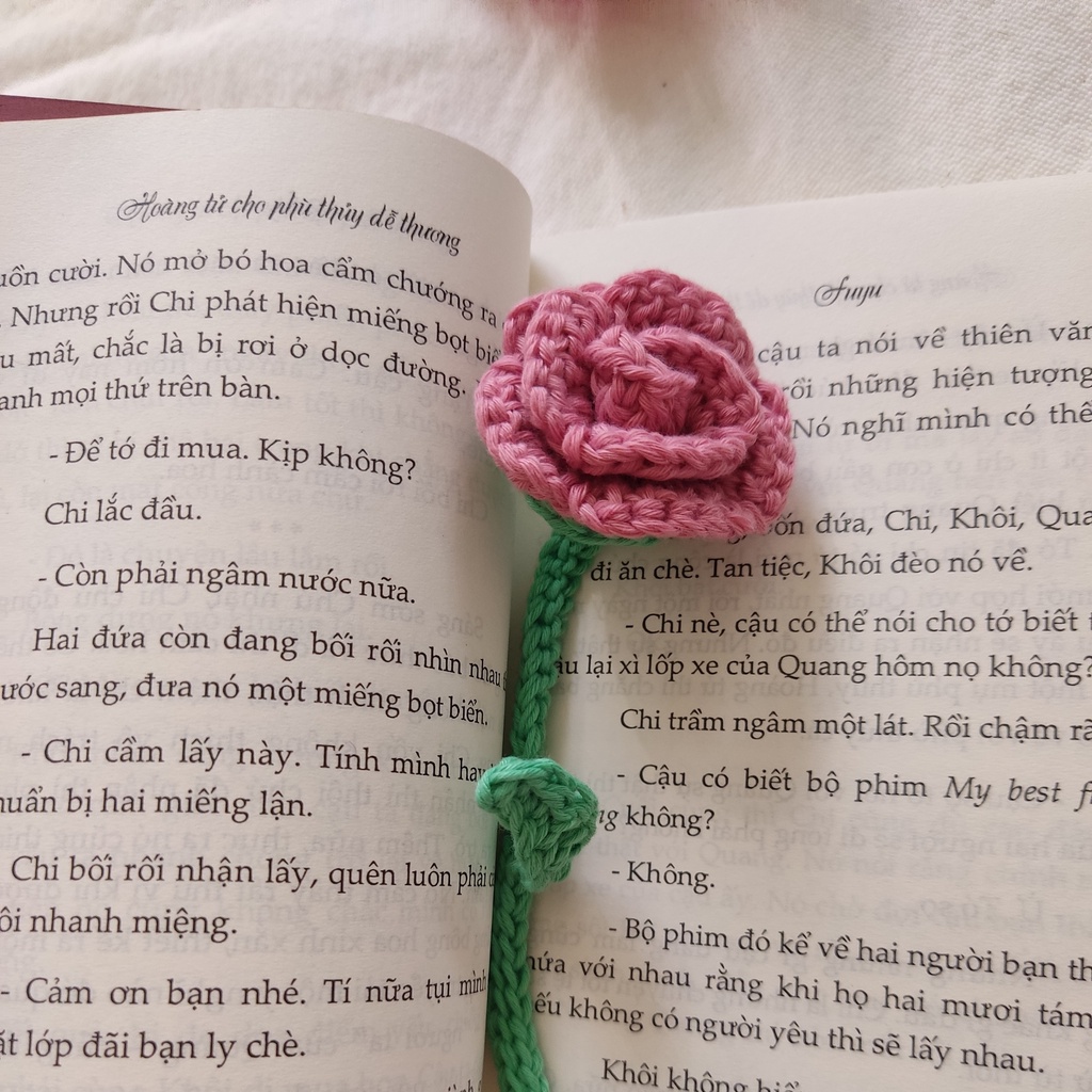 Đánh dấu trang kẹp đánh dấu sách bookmark hình hoa hồng hadmade từ len