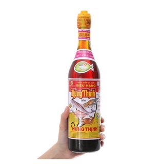 Nước mắm cá cơm Hưng Thịnh nắp vàng - chai 620ml