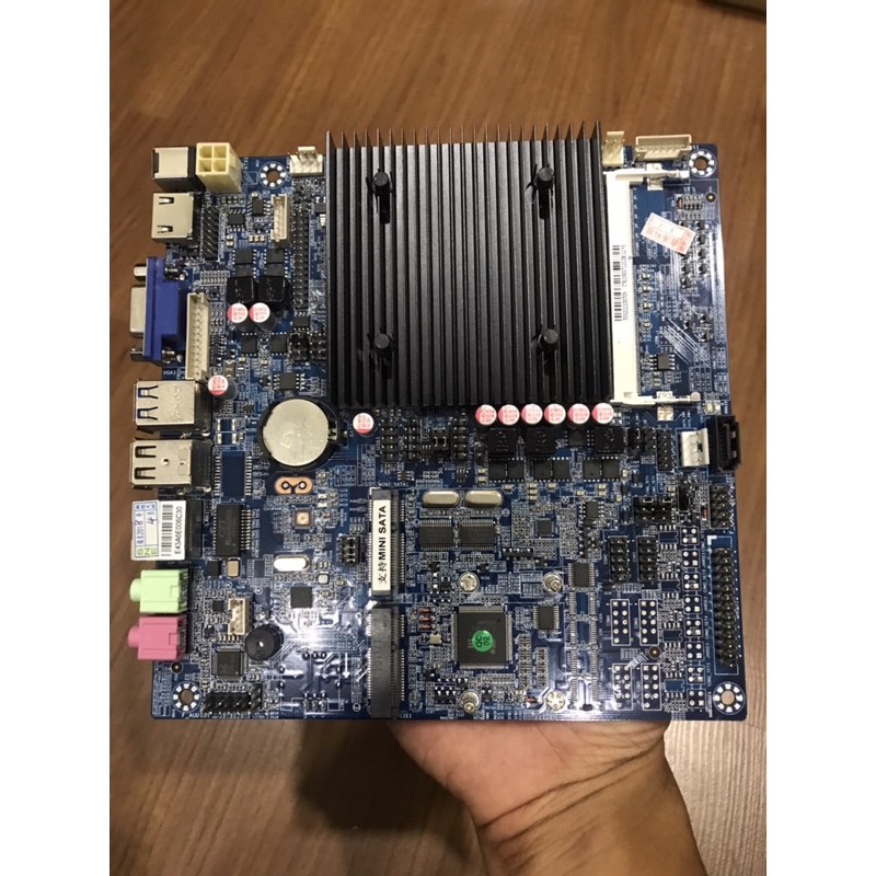 Main ITX công nghiệp J1900 lõi tứ, HDMI, USB 3.0