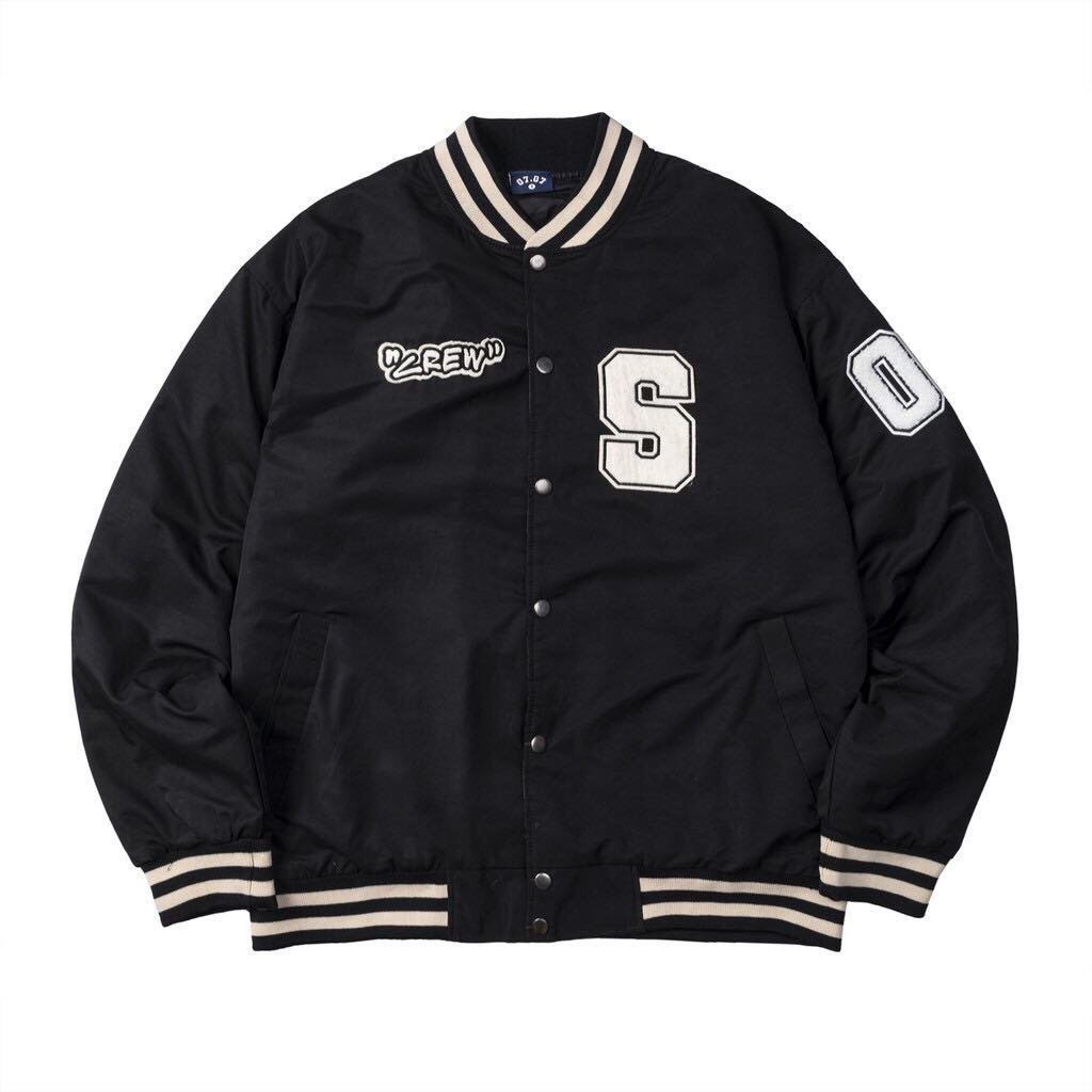 Áo khoác bomber 07 thêu chữ Sevenzia màu đen form rộng unisex nam nữ