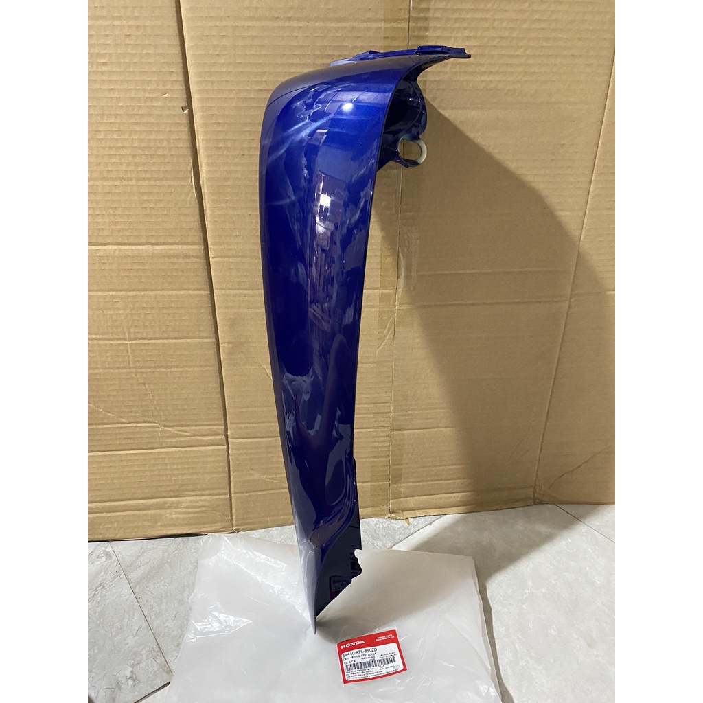 Cánh yếm bên trái HONDA FUTURE 1 Cũ màu Xanh tím. 64440KFL890ZD
