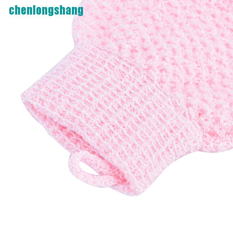 Găng tay tắm tẩy tế bào chết tiện dụng