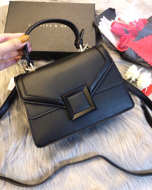 Túi chữ C size 20