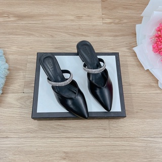 Sục mũi nhọn quai đá to gót 3cm( cườm to)
