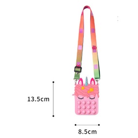 Túi đeo chéo cho bé gái siêu xinh, túi pop it silicon mini kèm dây đeo