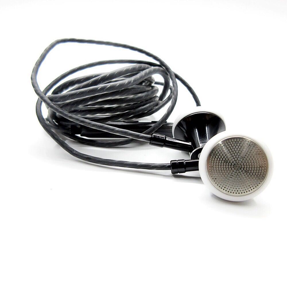 Tai nghe HEADROOM MS16 có tích hợp micro tiện dụng âm thanh sống động đi kèm nút tai nghe