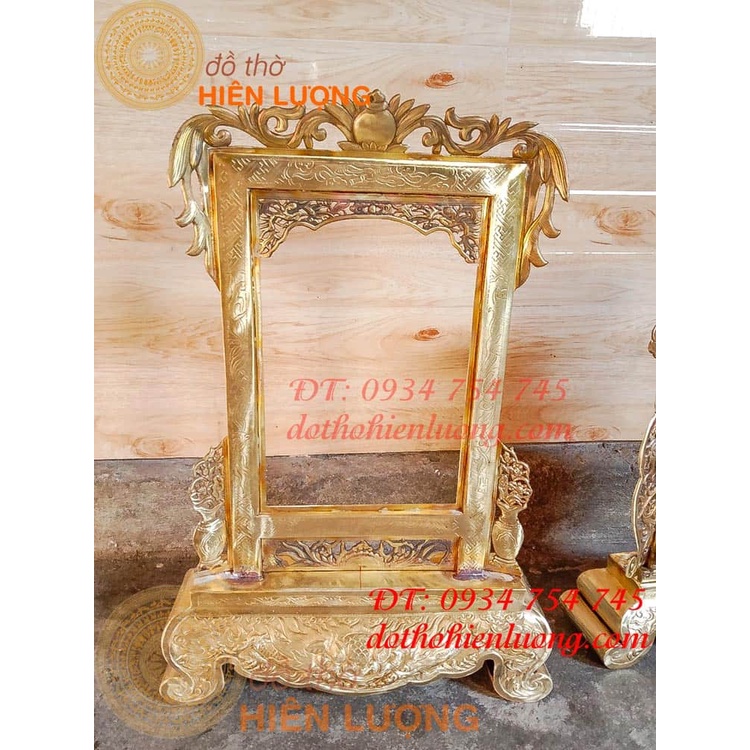 Khung đựng  ảnh thờ bằng đồng