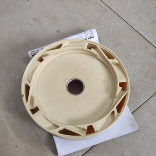 Cục đỡ cánh quạt nước máy bơm ý 1,5 kw