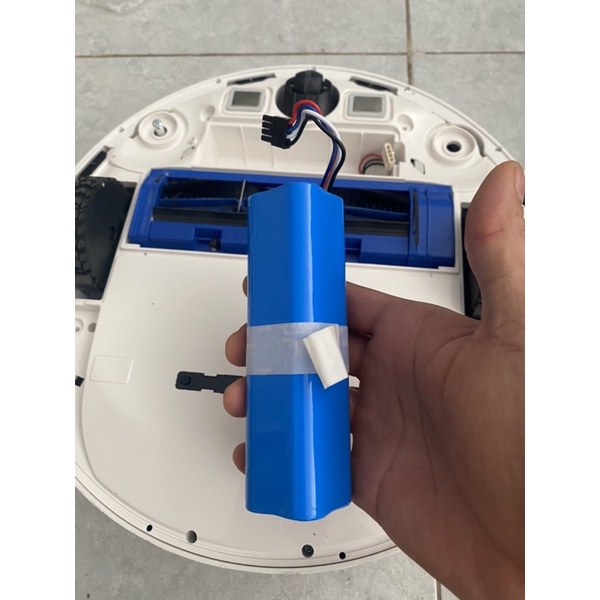 Pin robot hút bụi Eufy L70 hybrid