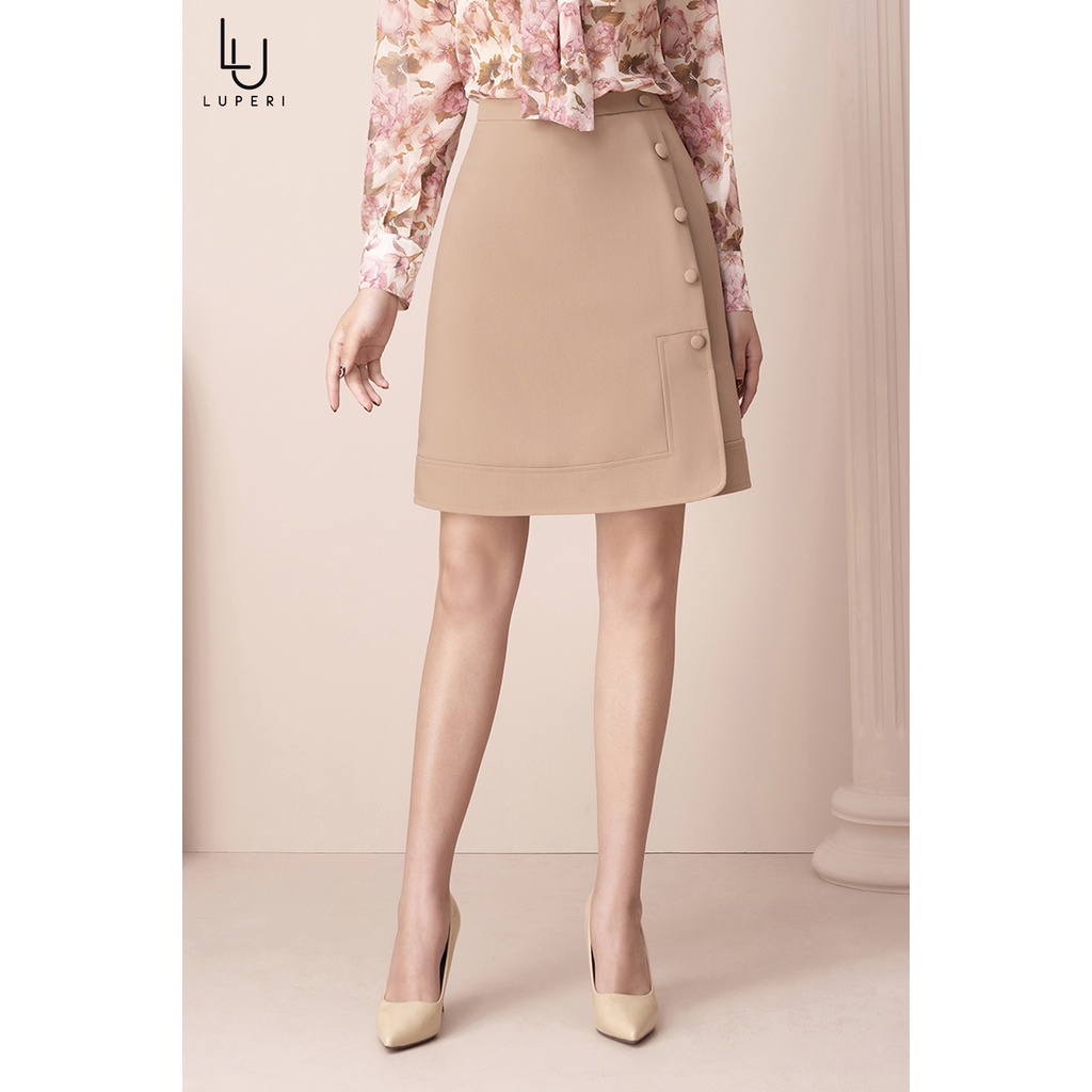 Chân Váy Chữ A Công Sở LUPERI LFCV5109 Thiết Kế Dải Cúc Tinh Tế, Vải Cotton Nhẹ Mát, Không Nhăn, Không Xù