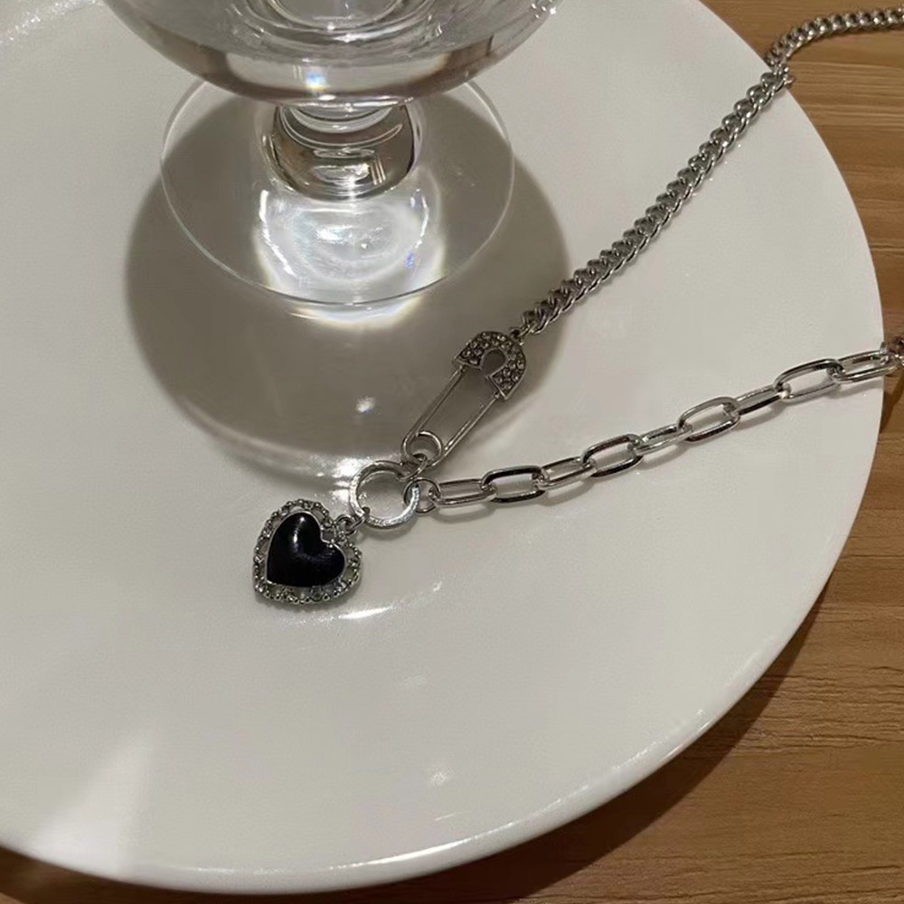 Vòng Cổ Choker Mặt Trái Tim Đen Phong Cách Punk Thời Trang Cho Nữ