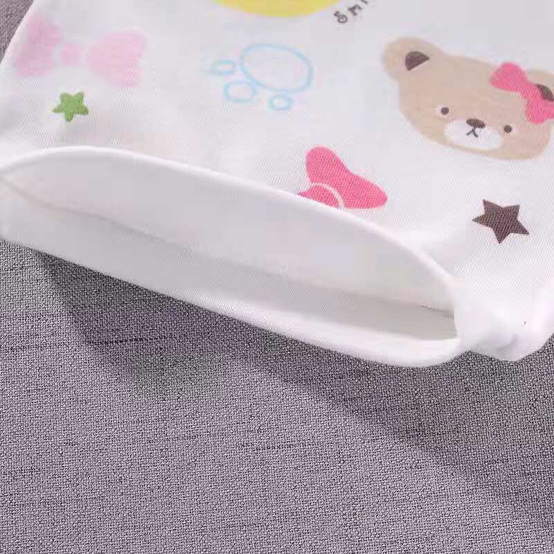 Mũ Sơ Sinh Cho Bé Từ 0 Đến 3 Tháng