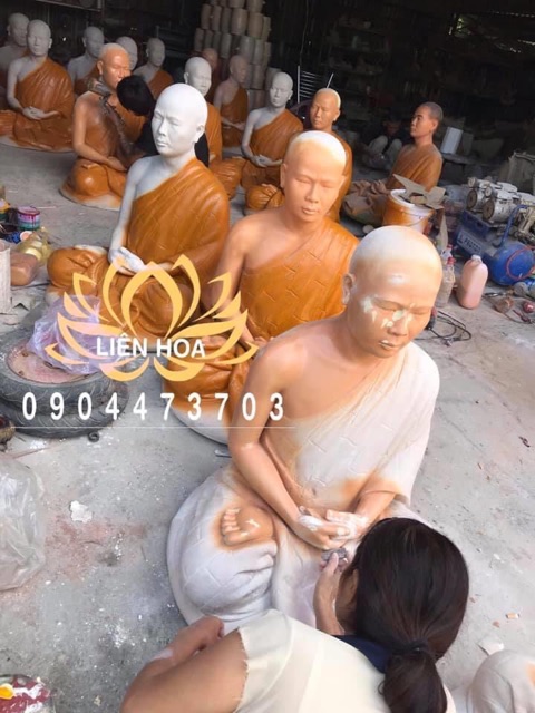 Tượng Tổ Sư Minh Đăng Quang - Hệ phái Khất sĩ cao 90cm