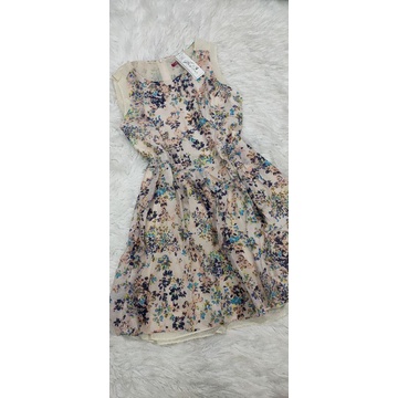 Đầm xoè lẻ size sale