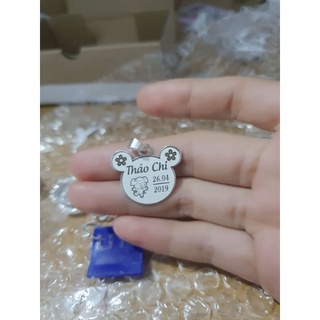 mặt dây chuyền bạc.