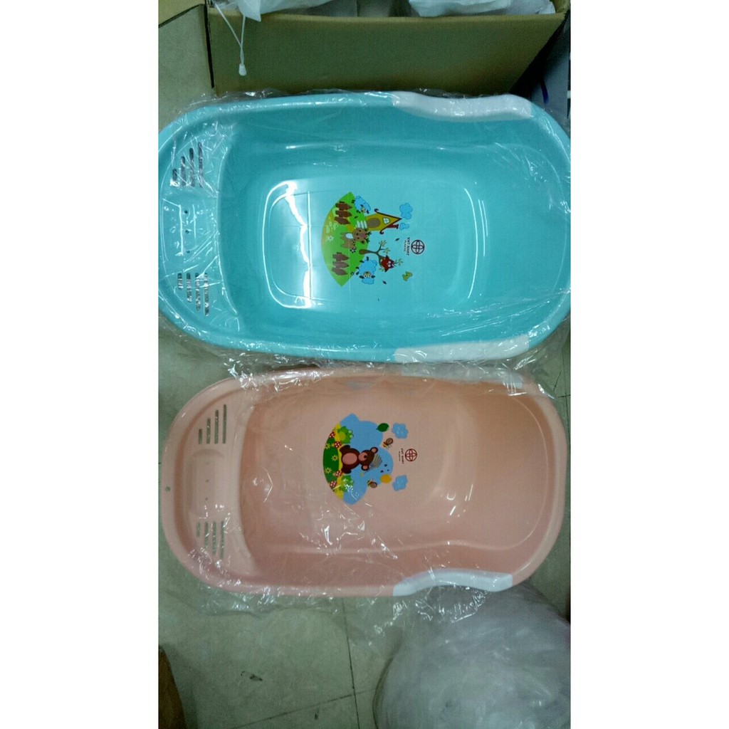 Thau tắm nhựa cho bé