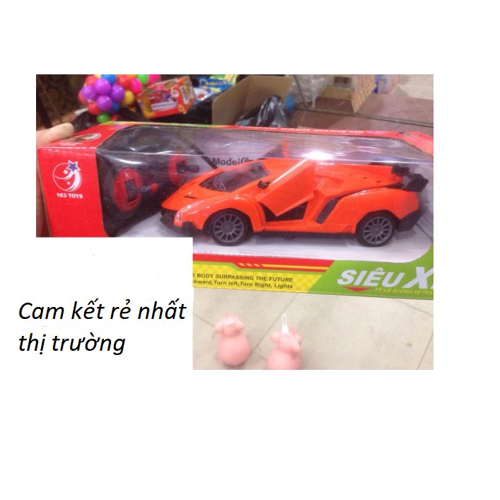 Xe ô tô điều khiển mở cánh