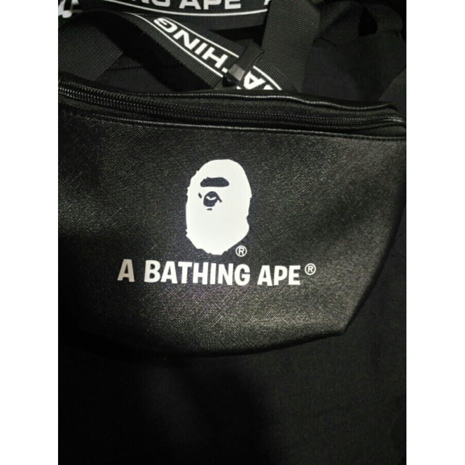 Túi đeo chéo Bape  2019 - Bape Messenger Bag 2019