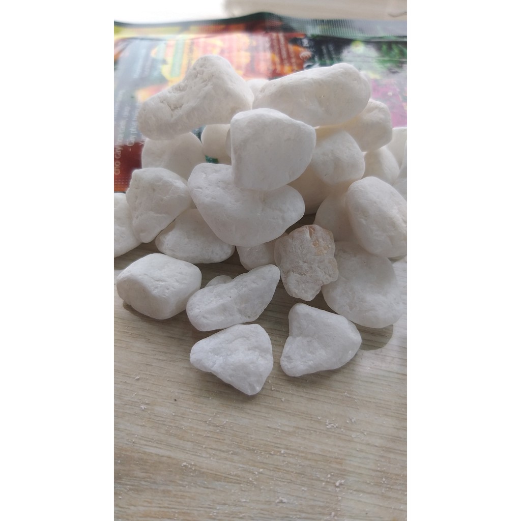 Đá Trang Trí (đá trắng, đá nhiều màu) - Sỏi Trang Trí Cây Cảnh  (0,5kg)