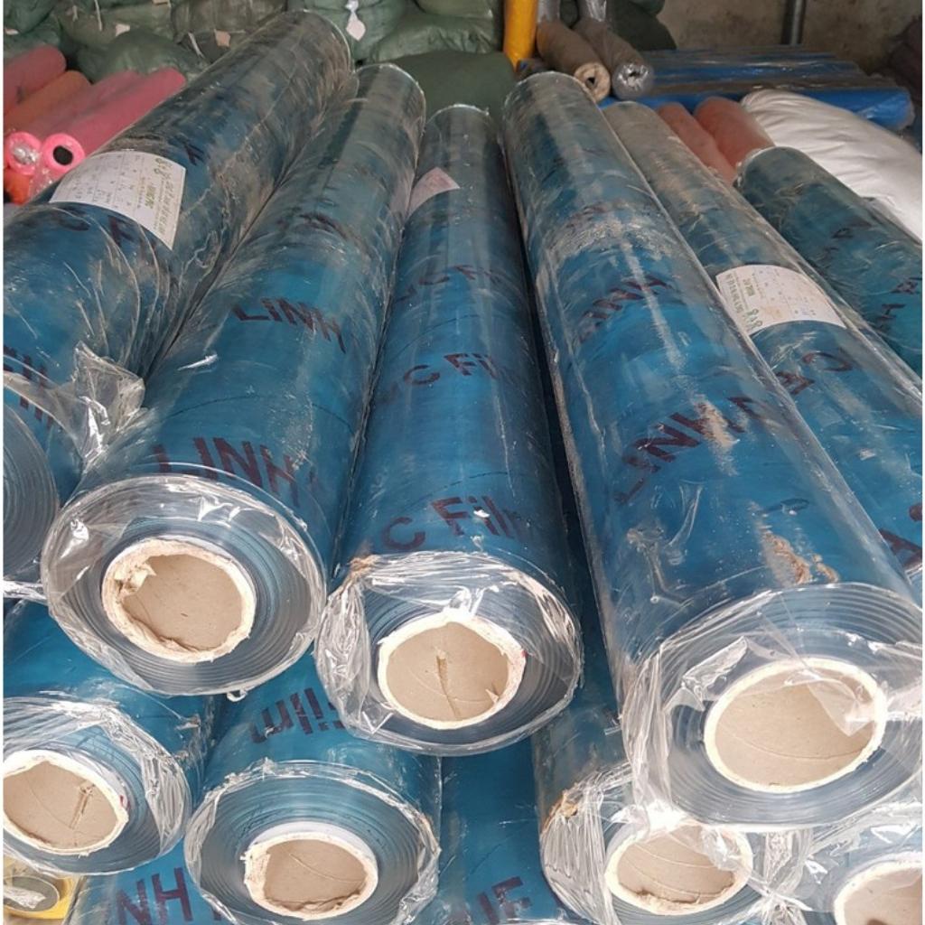 Khăn trải bàn nhựa PVC trong suốt HAKA cao cấp, dẻo dai chống thấm nước bền đẹp dày 0.3mm