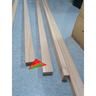 Thanh gỗ thông vuông mới đẹp dài 1m2, rộng 3cm, dày 1.5cm đã bào láng đẹp 4 mặt rất thích hợp làm nẹp, decor....