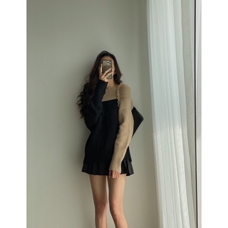 Áo len trễ vai phối tay oversized