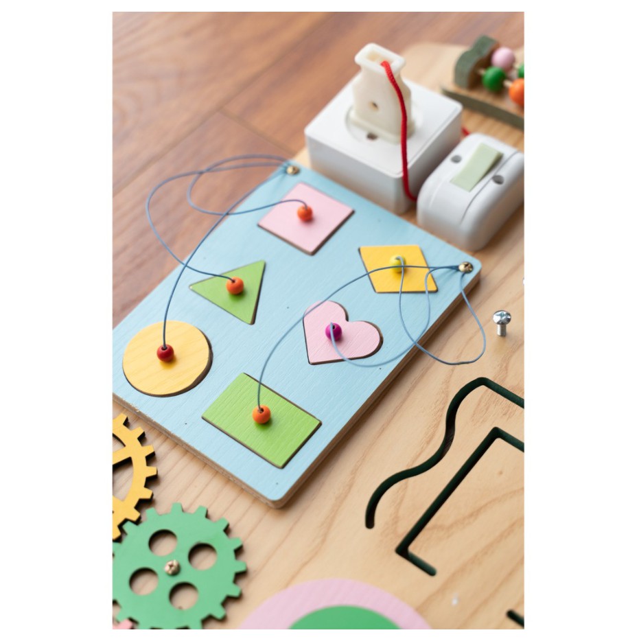 Bảng bận rộn Busy Board chính hãng Lalala Baby cho bé phát triển toàn diện, đồ chơi giáo dục Mom's Love