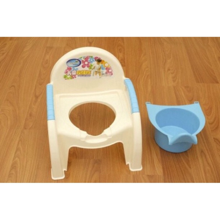 bô cho bé, bô vệ sinh cho bé có nắp đậy sạch sẽ nhựa Việt Nhật 3091