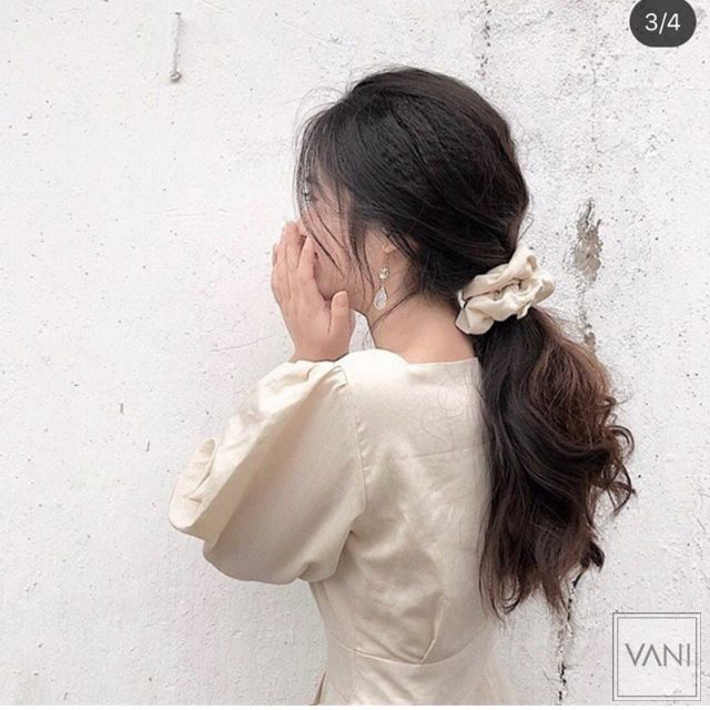 Dây buộc tóc scrunchie vải lụa bóng