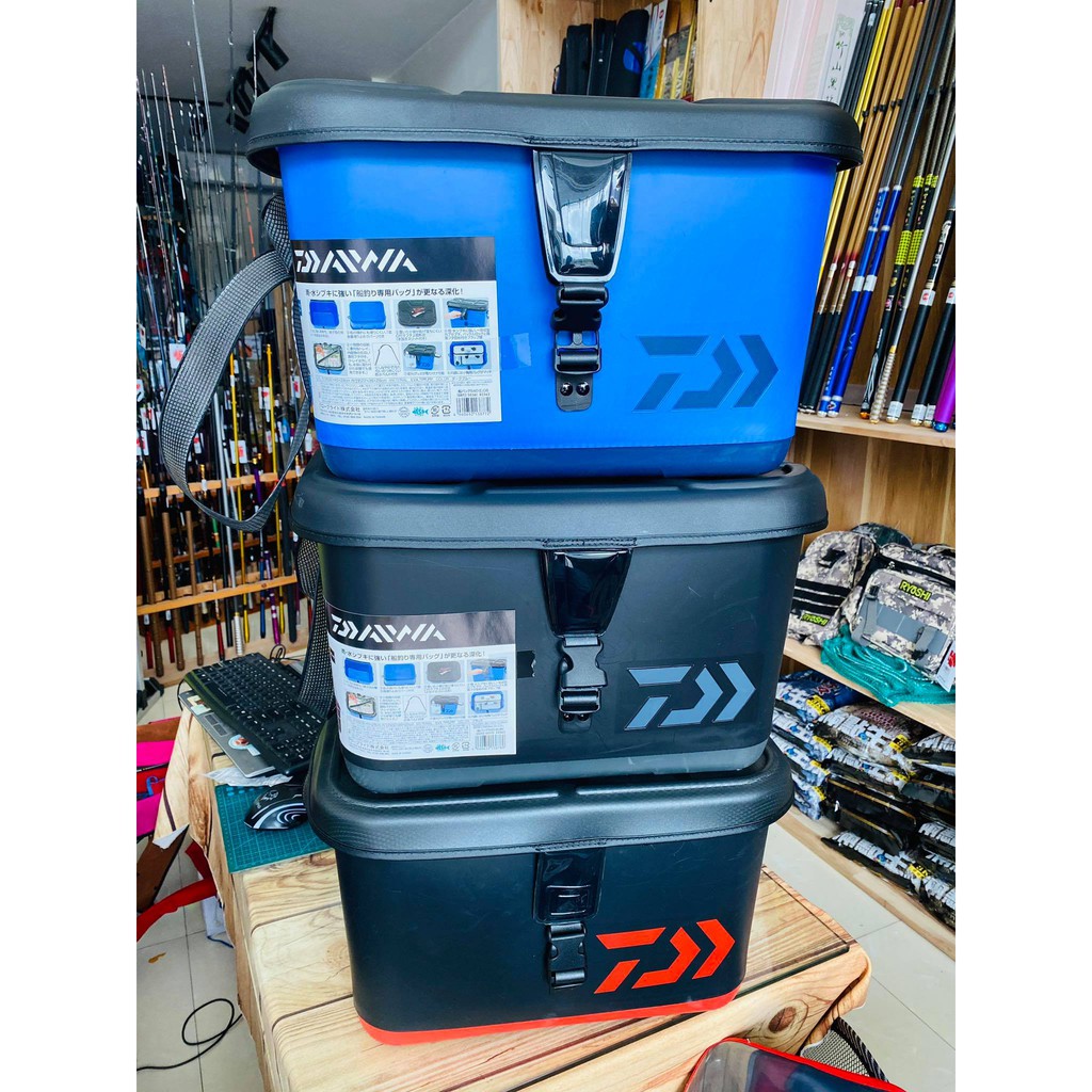 thùng daiwa đựng đỒ SIZE 40 ĐỰNG XẢ, THÍNH, MỒI VÀ PHỤ KIỆN.