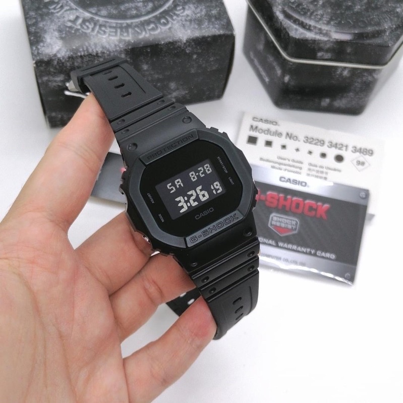 Đồng hồ nam Casio Gshock DW-5600bb-1 chính hãng